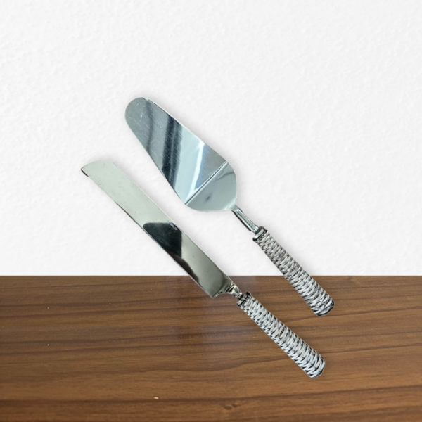 CONJUNTO DE 2 PEÇAS PARA BOLO EM AÇO