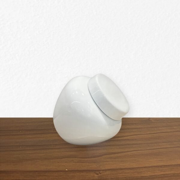 BALEIRO EM PORCELANA BRANCA